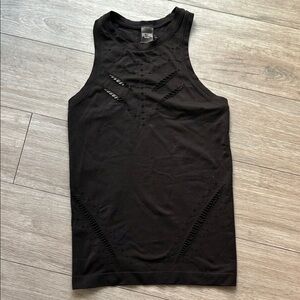 Victoria’s Secret Sports cut out Racerback Tank Top